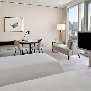 Premier Room Twin – Exclusive Access to Level 54 Infinity Pool